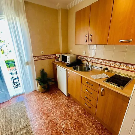 Estrella Del Mar - Carihuela, Playa Apartment *